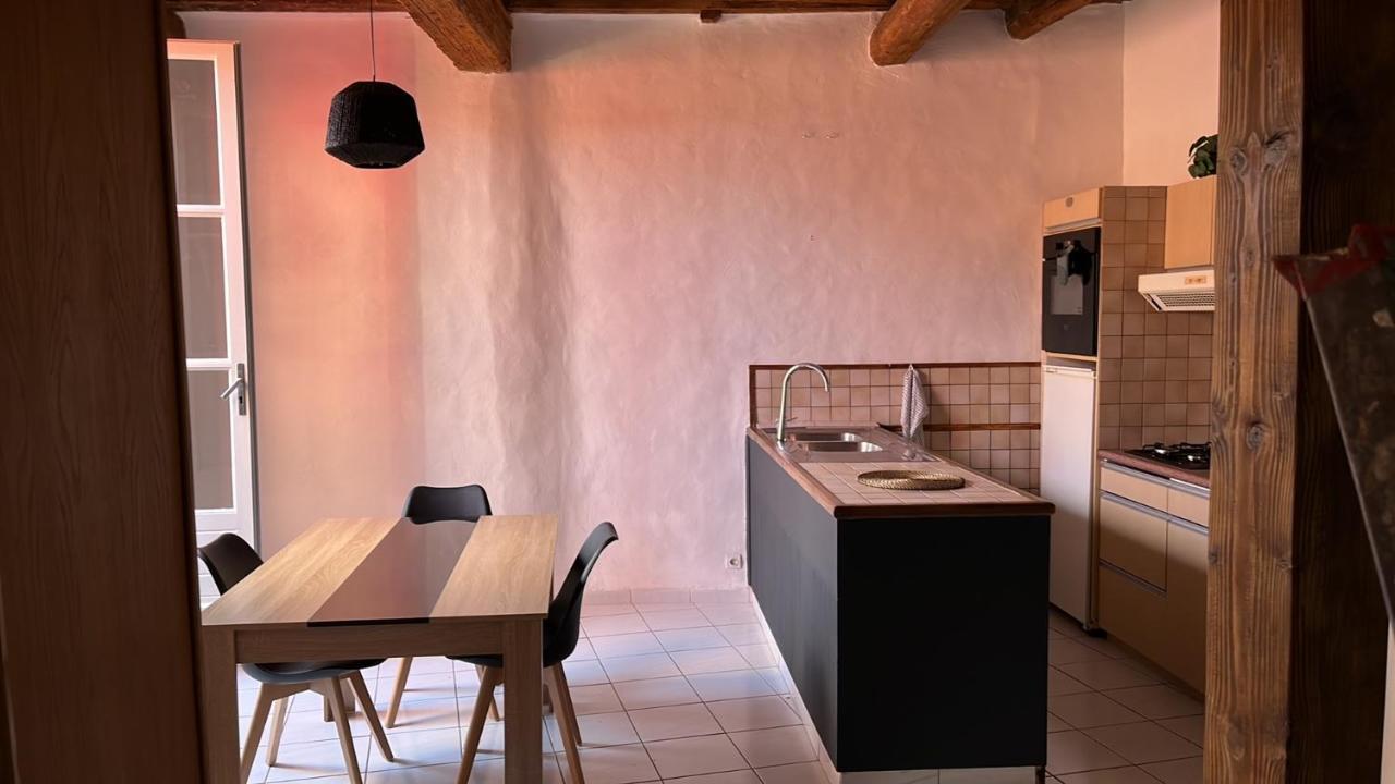 Atypique Apartment Chateauneuf-de-Gadagne ภายนอก รูปภาพ