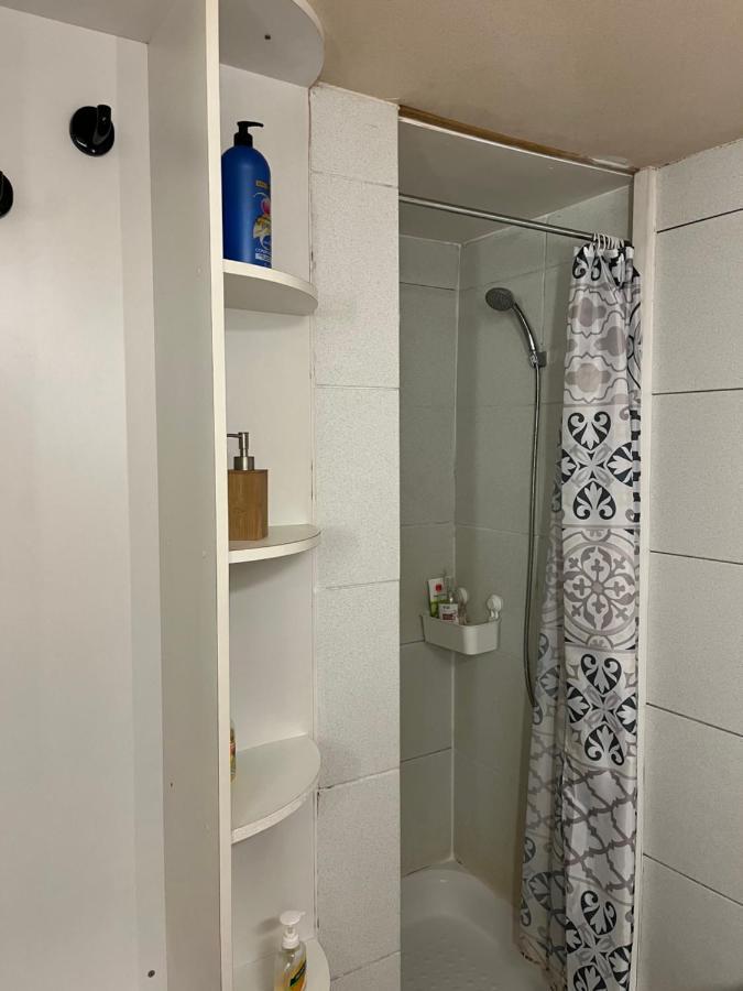 Atypique Apartment Chateauneuf-de-Gadagne ภายนอก รูปภาพ